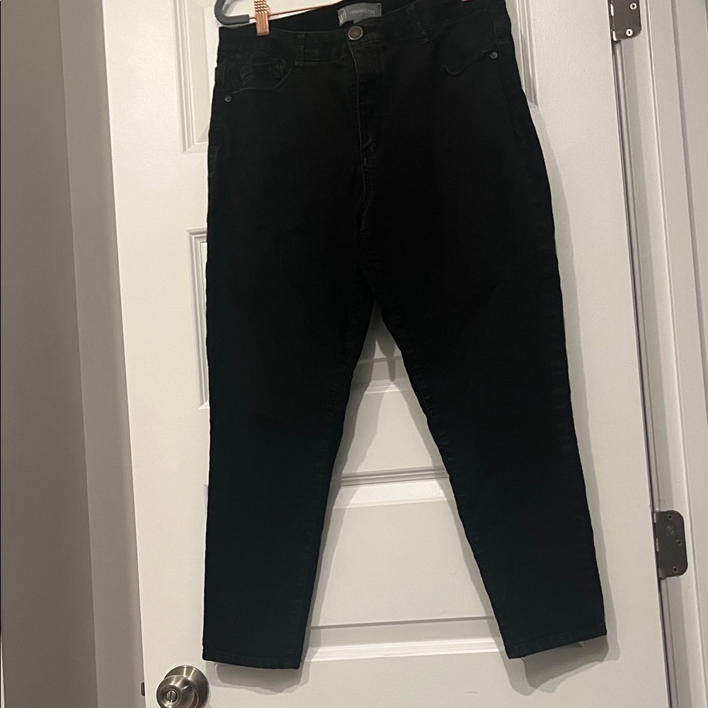 Wit & Wisdom Skinny Jeans  in Black